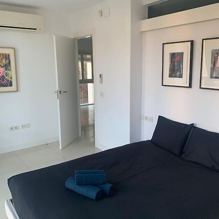 Spacious Loft / Literally At The Foot Of Alhambra Apartamento Granada Exterior foto
